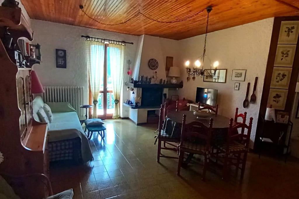 Appartamento Panoramico Casa Gerro Averara Екстериор снимка